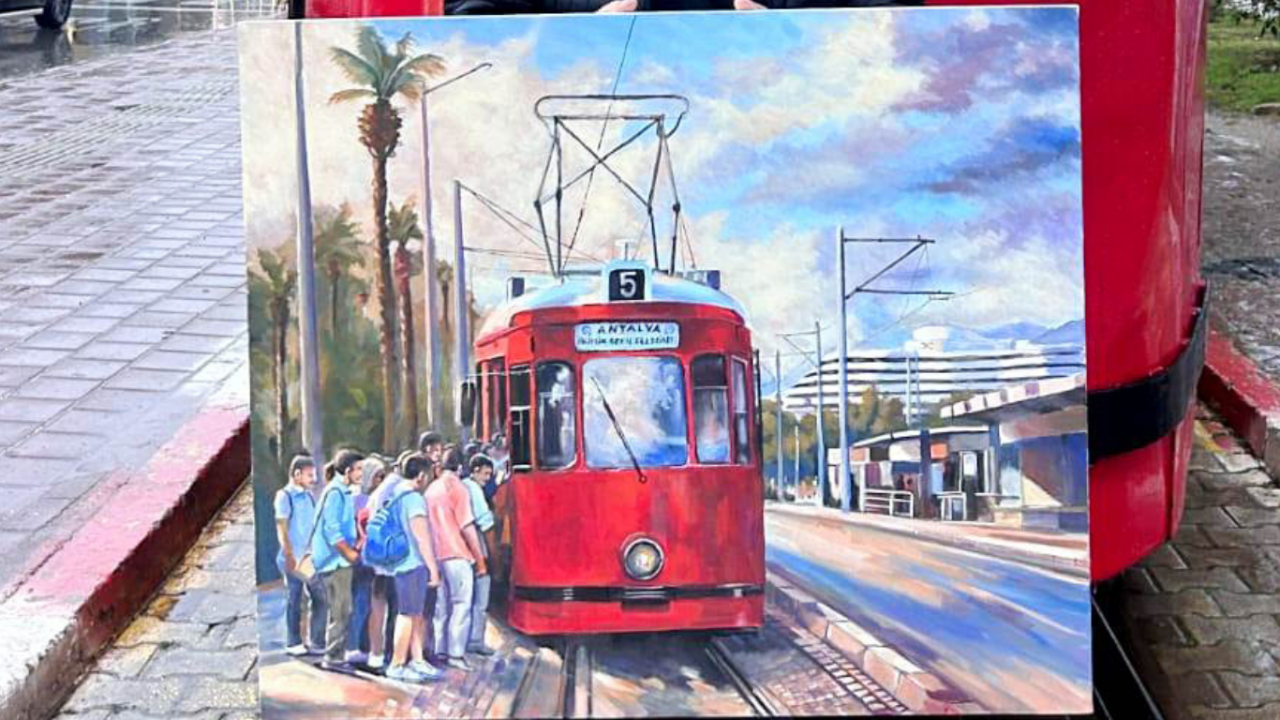 antalyali-ressamin-5-yillik-sirri-tuvale-yansidi