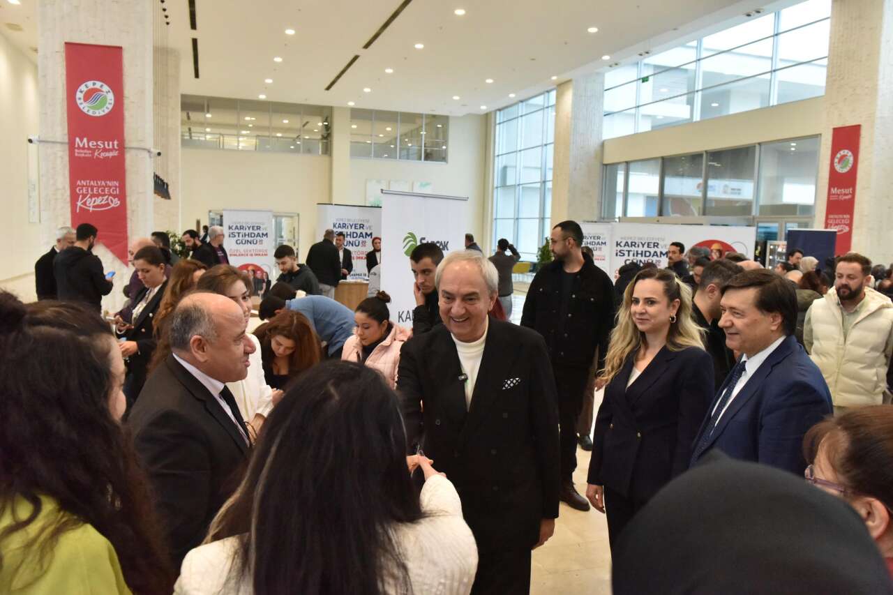 kepezde-kariyer-gunlerine-yogun-ilgi