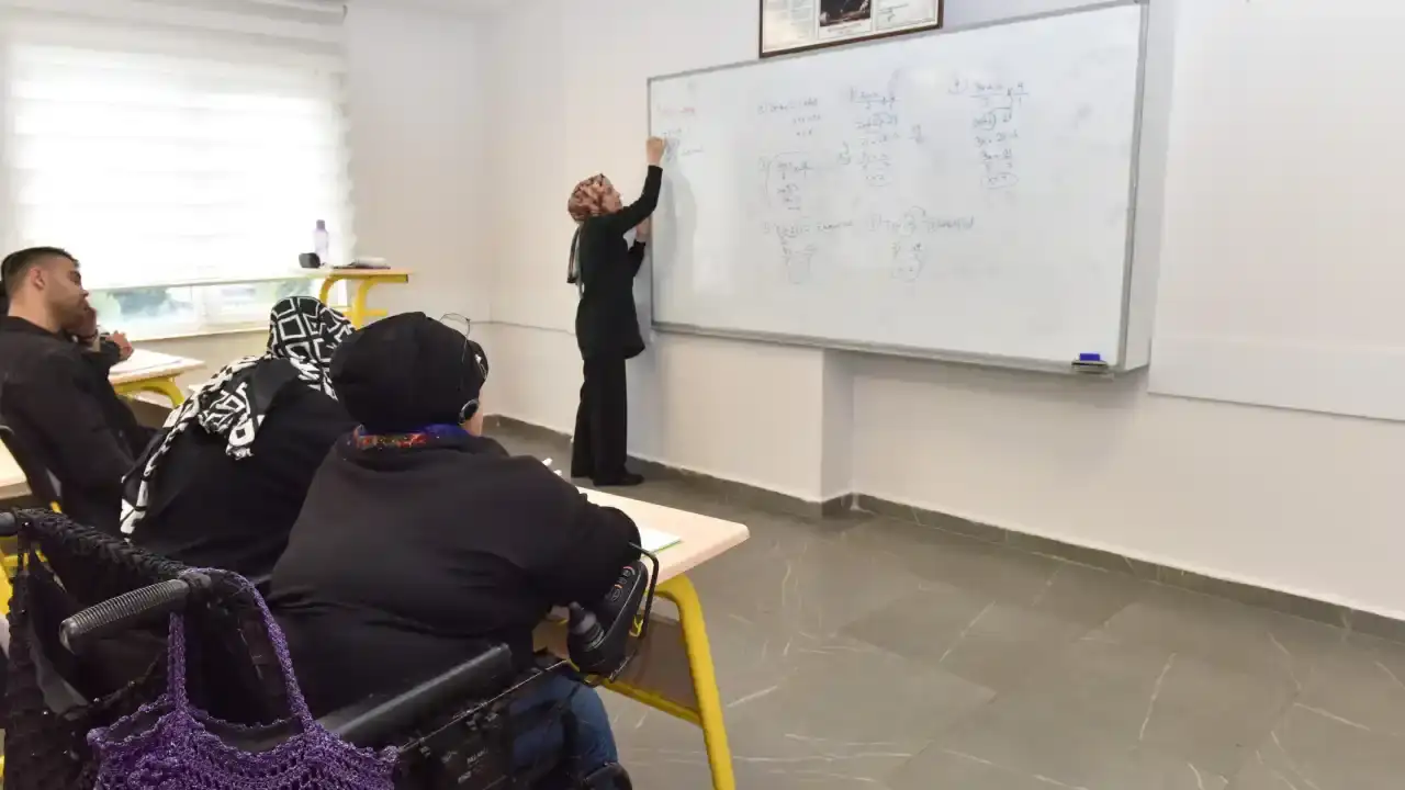 antalyada-ekpss-engelli-adaylara-sinavsiz-destek