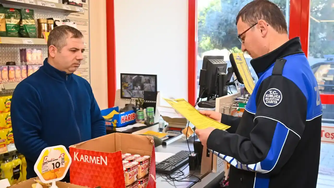 kumlucada-ramazan-ayinin-gelmesiyle-birlikte-gida-guvenligi-calismalari-sikilastirildi-ilce-genelindeki-supermarketler-kapsamli-bir-denetime-tutuldu