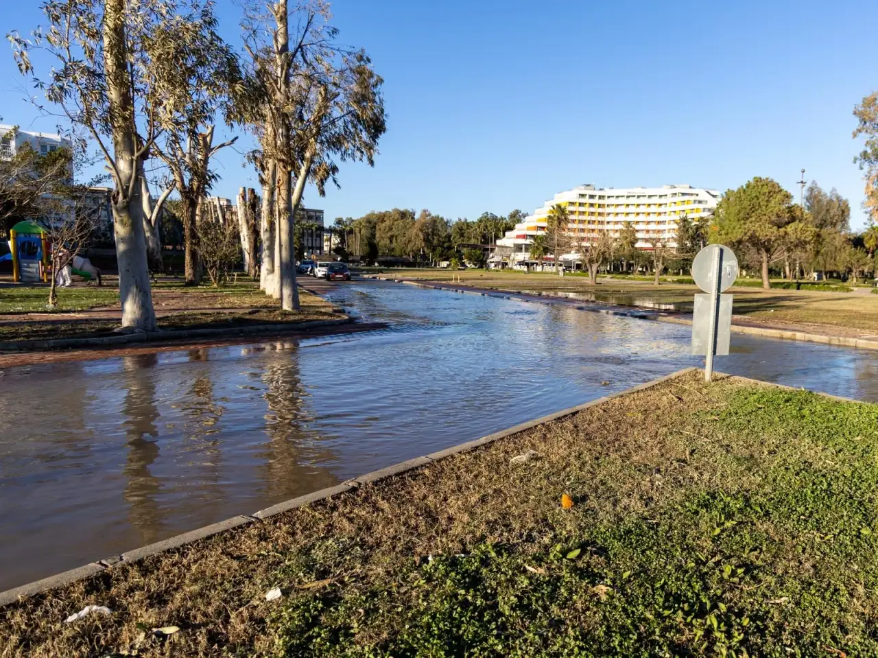 manavgatta-yagis-mesaisi-baskan-vekili-sahaya-indi