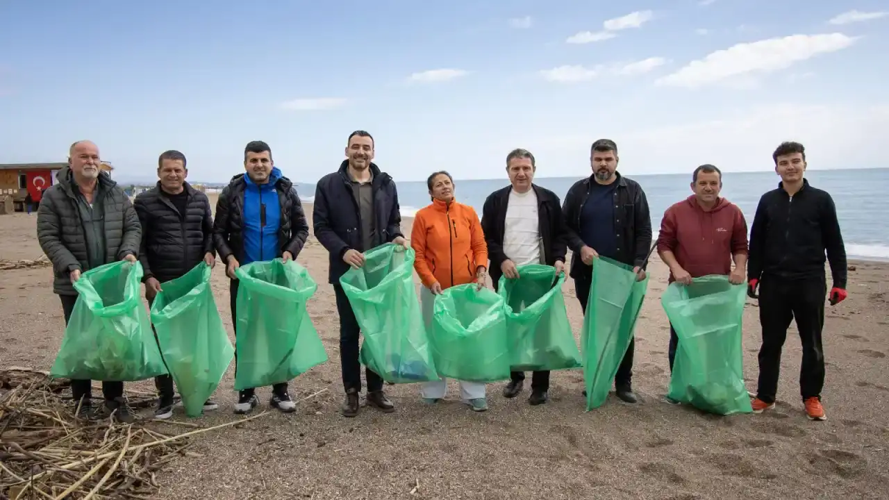 manavgat-kiyilarinda-cevre-seferberligi