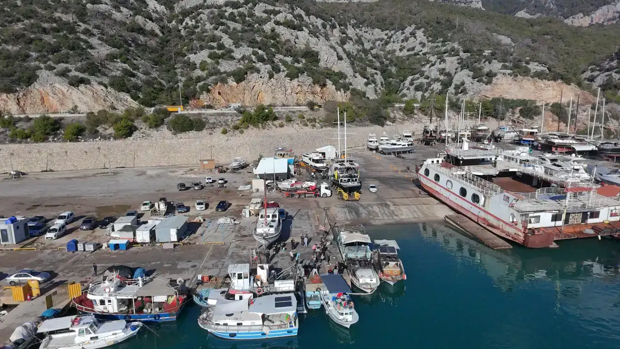 antalya-balikci-barinaginda-1-yillik-kayyum-suresi-neden-uzatildi