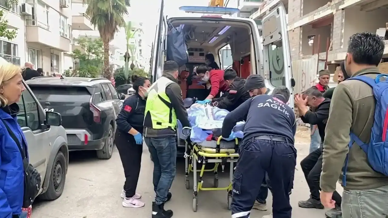 babanin-oglum-olmeyecek-feryadi-yarim-kaldi-genc-isci-hayata-gozlerini-yumdu