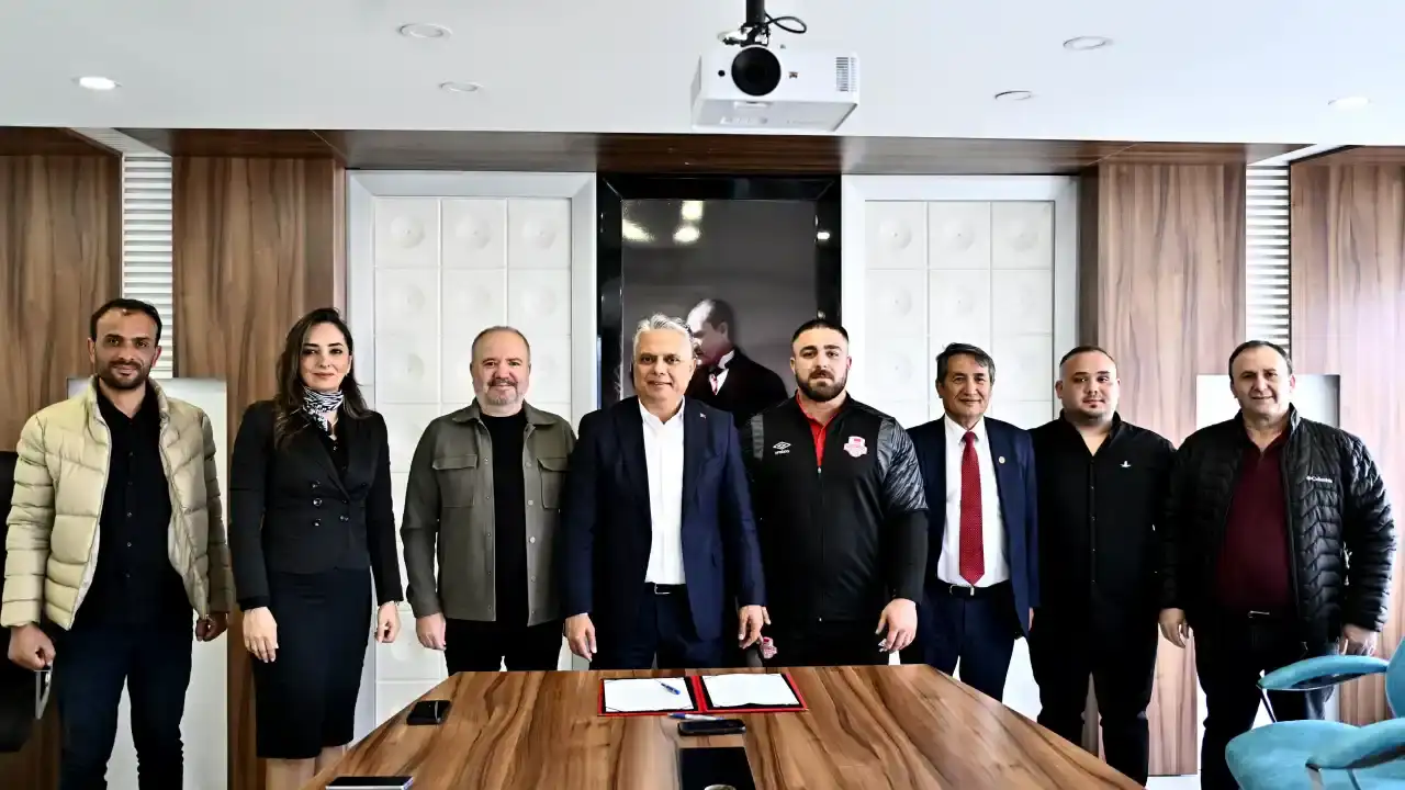 muratpasaya-taze-kan-baspehlivan-osman-kan-duali-cayir-icin-imzayi-atti