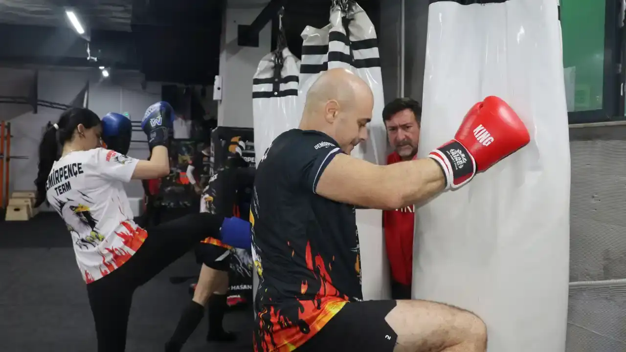 antalyada-saglikta-siddet-doktorlari-ringe-itti