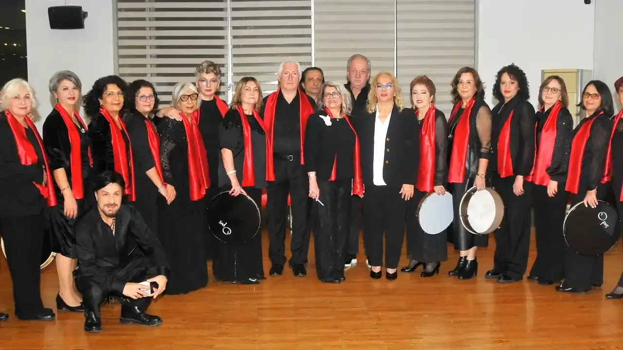 antalyada-usullerle-turk-muzigi-toplulugundan-konser