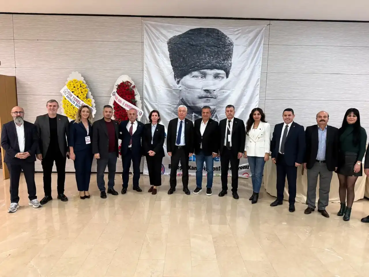 egitim-is-antalya-delegelerinden-sadik-acara-tam-destek