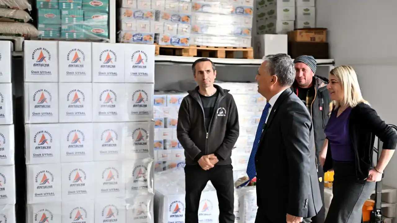 muratpasada-ramazan-dayanismasi-sosyal-belediyecilik-yuzleri-gulduruyor