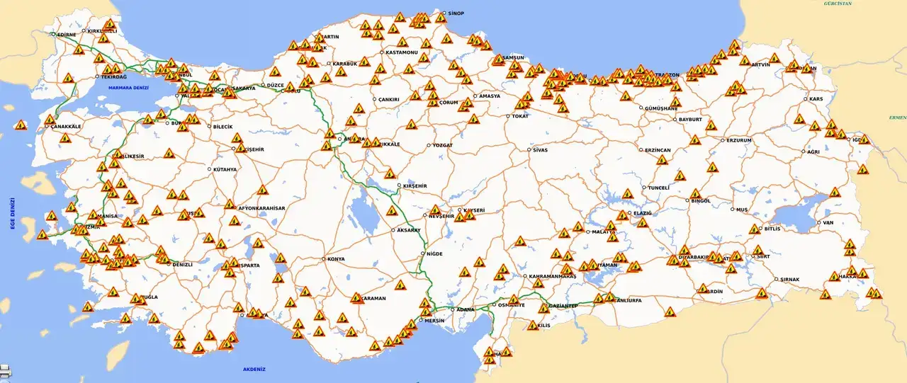 antalya-serik-yolunda-kopru-mesaisi-suruculer-icin-tek-serit-uyarisi