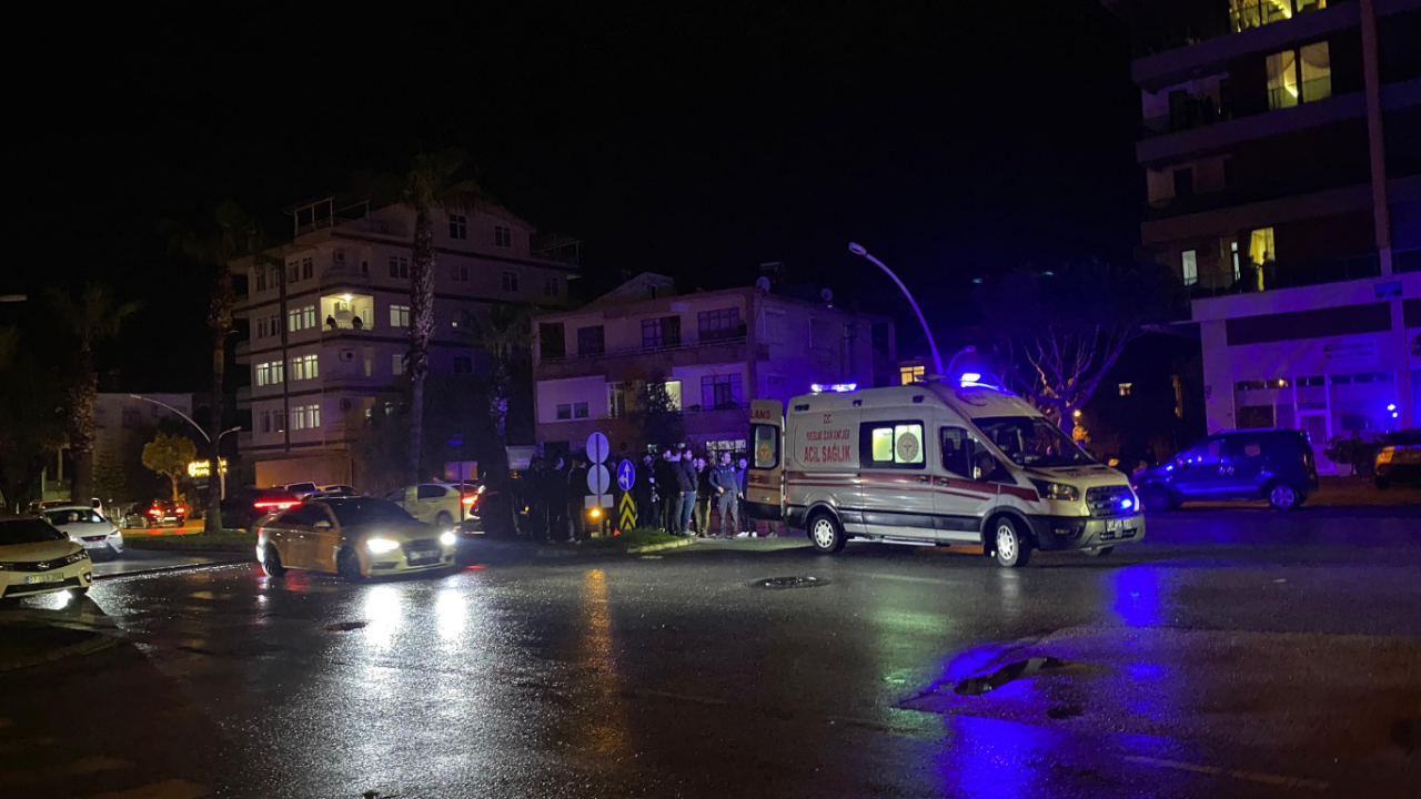 gazipasada-korkutan-kaza-suv-tipi-arac-agaca-carpti