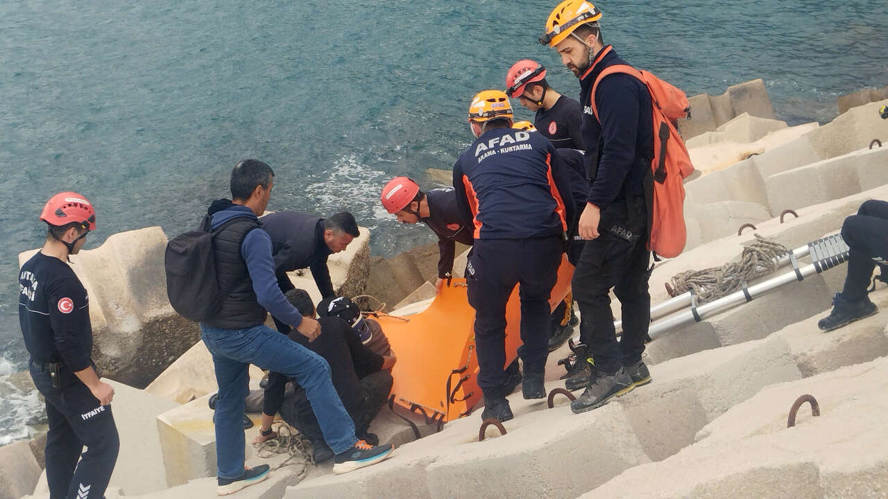 antalya-balikci-barinaginda-korku-dolu-anlar