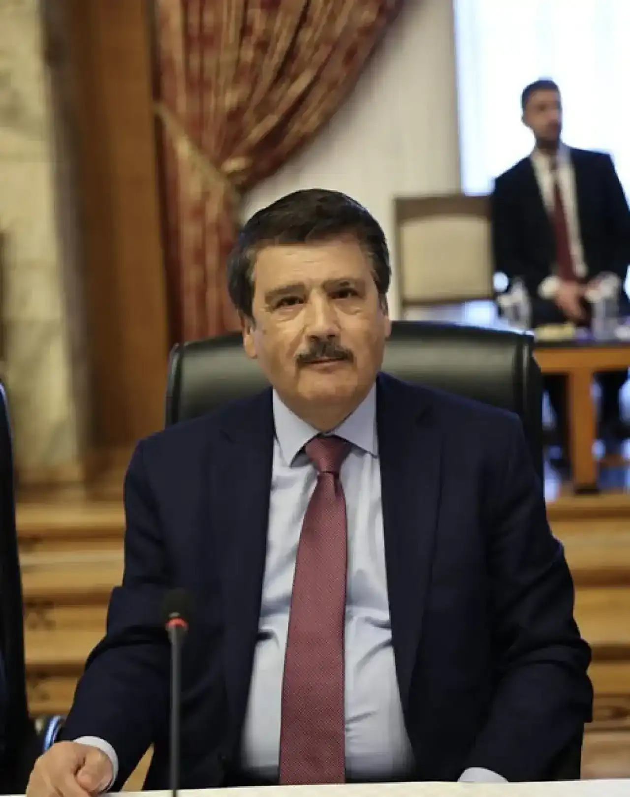 antalya-milletvekili-celikten-polis-intiharlari-onergesine-ret-aciklamasi