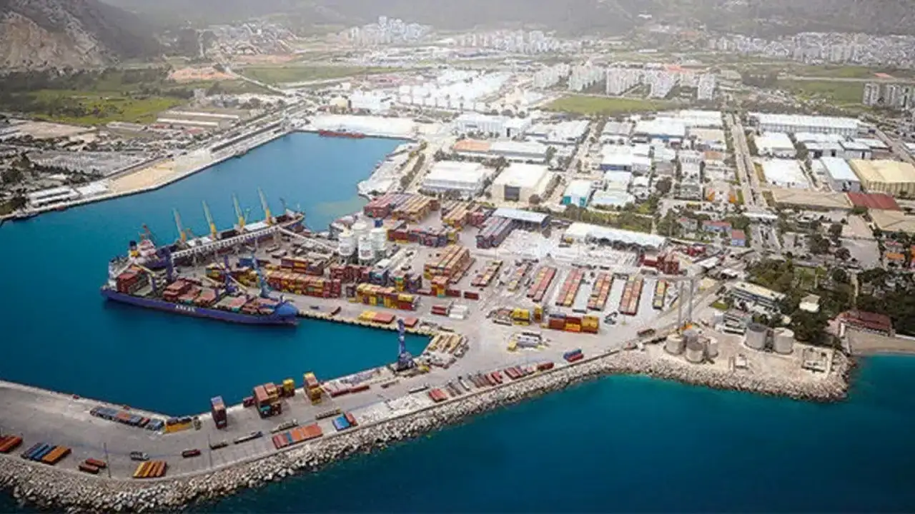 antalyada-dis-ticaret-soku-ihracat-geriledi-acik-70-milyon-dolari-buldu