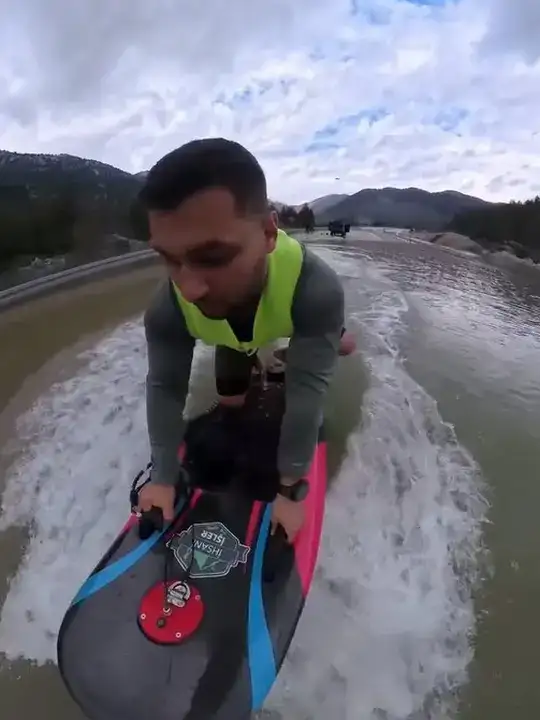 antalya-konya-yolunda-saka-gibi-goruntuler-konyadan-antalyaya-sorf-ile-gecti