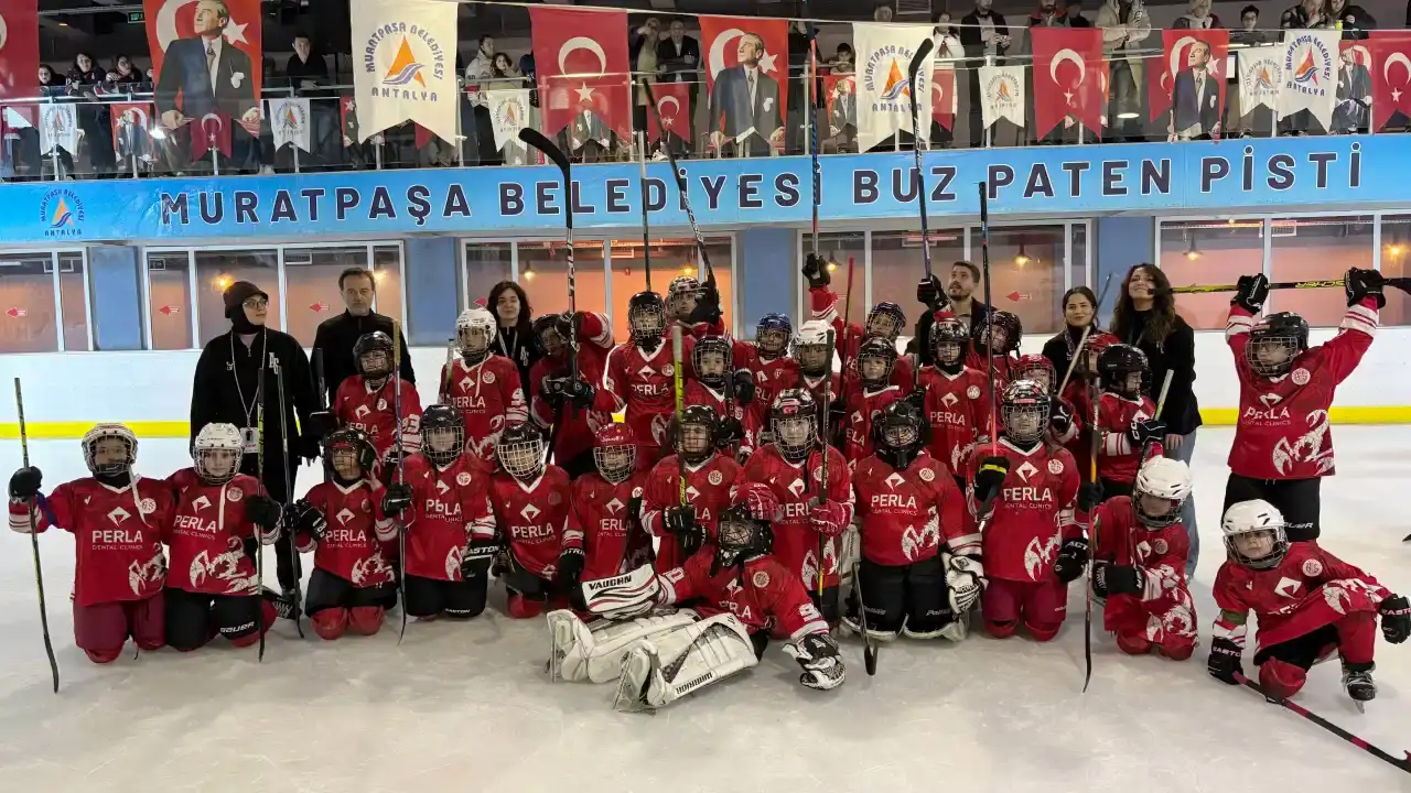 muratpasada-buz-ustunde-cifte-zafer