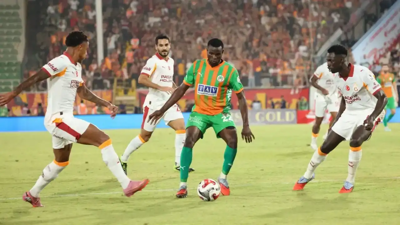 galatasaray-alanyaspor-maci-saat-kacta-hangi-kanalda-muhtemel-11ler
