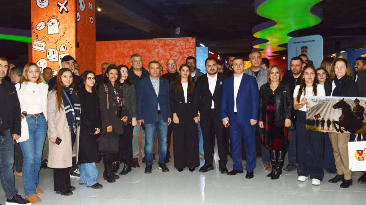 antalyada-canakkale-zaferi-yapay-zeka-ile-dev-ekranlara-tasindi