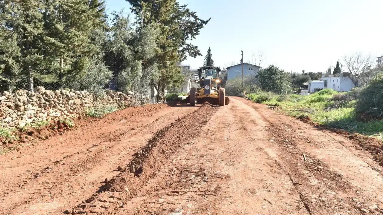 kepezde-yeni-yol-ve-otopark-hizmete-acildi