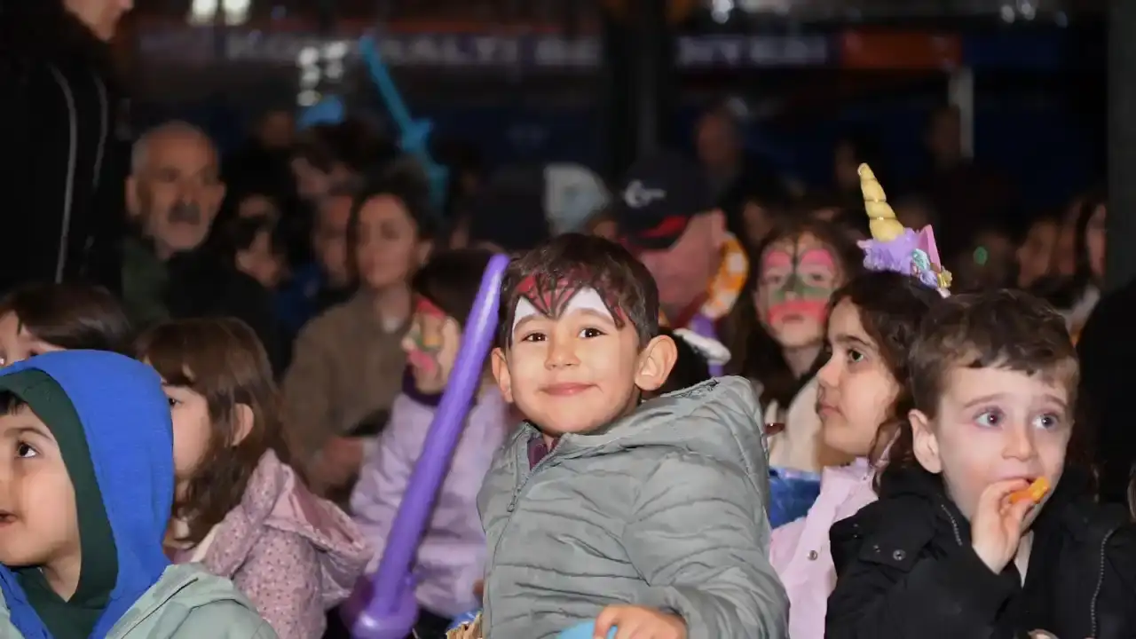 konyaaltinda-ramazan-ruhu-hayatparkta-yasaniyor