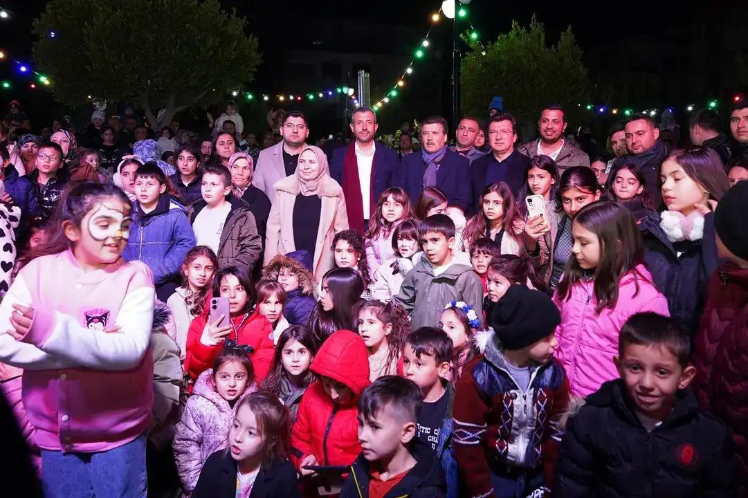 serikte-cocuklar-ve-aileler-ramazan-soleninde-bulustu