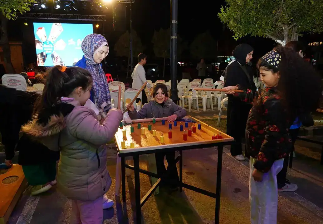 serikte-cocuklar-ve-aileler-ramazan-soleninde-bulustu