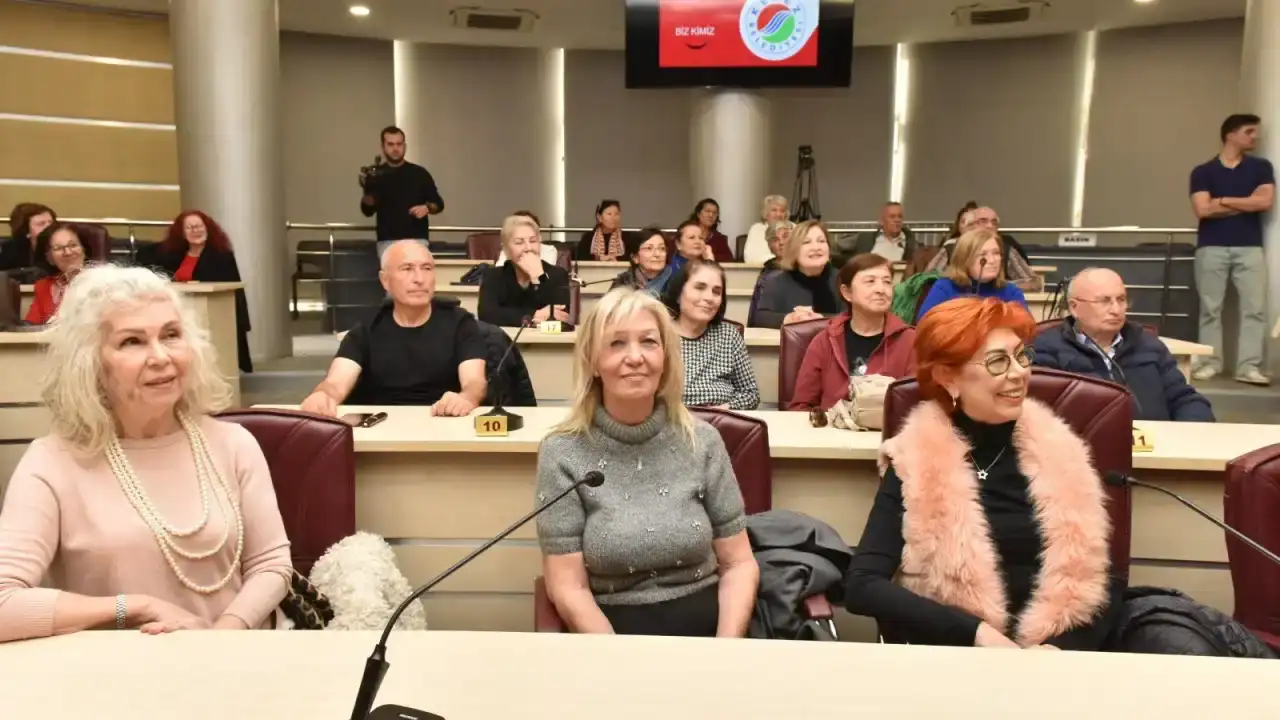 kepezde-yasli-dostu-donem-60-yas-ustu-gonulluler-belediyede-gorev-alacak