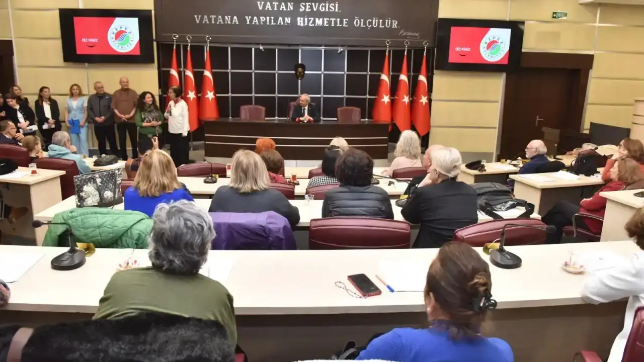 kepezde-yasli-dostu-donem-60-yas-ustu-gonulluler-belediyede-gorev-alacak