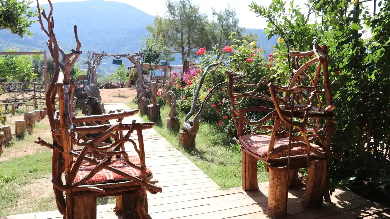 alanyada-guzel-balkon-ve-bahce-yarismasi-basladi