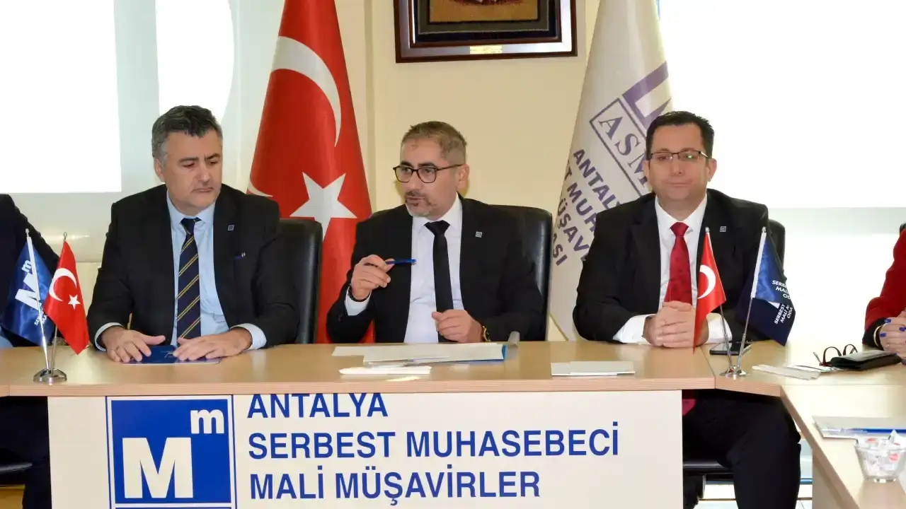 asmodan-muhasebe-haftasinda-kritik-uyari-meslegimiz-risk-altinda