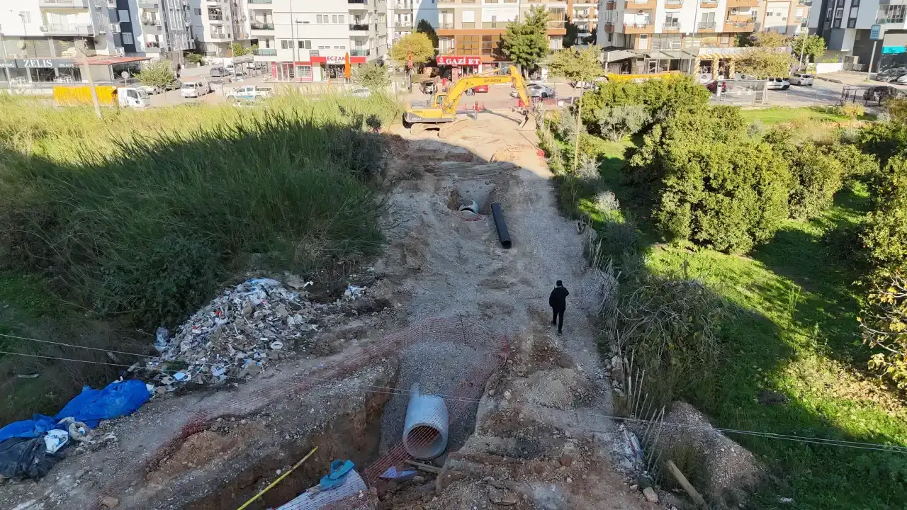 konyaaltinin-yagmursuyu-sorunu-cozuluyor