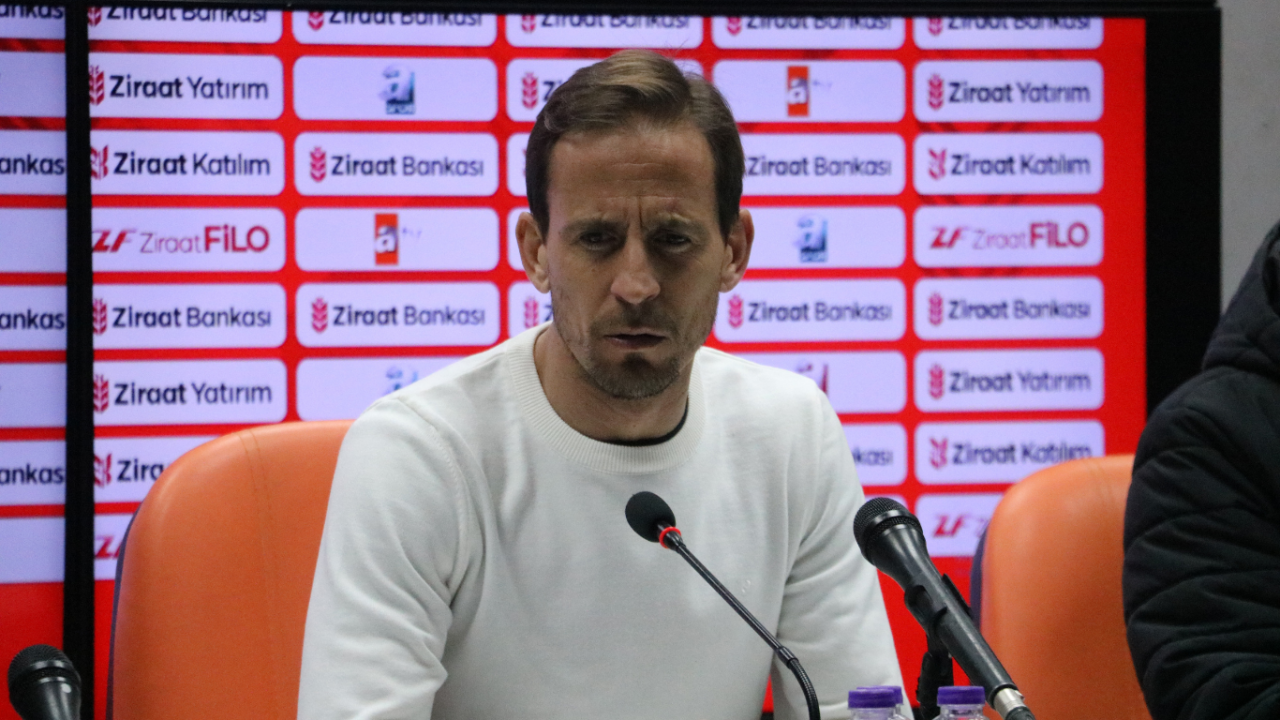 alanyaspor-evinde-kaybetti-pereira-tepkili