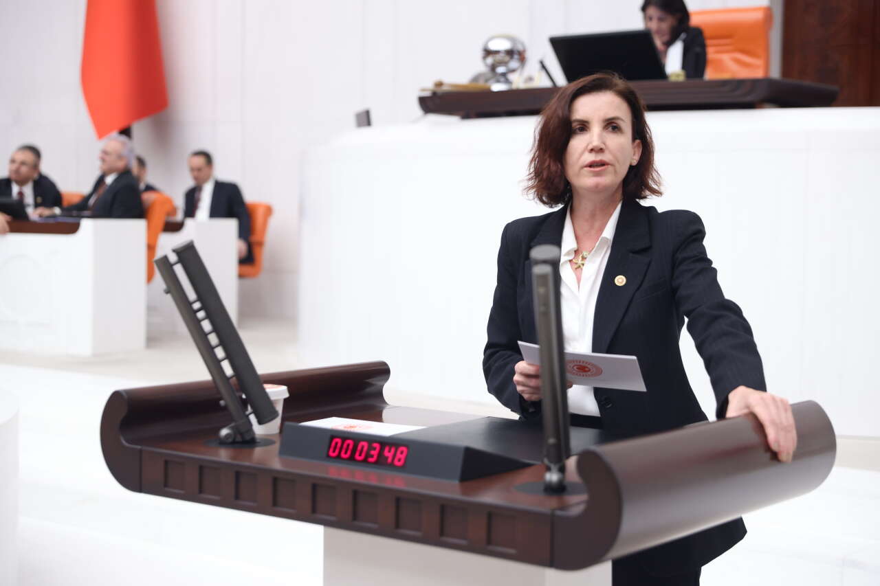 antalya-konya-yolu-gole-dondu-chpli-cosardan-liyakatsizlik-tepkisi