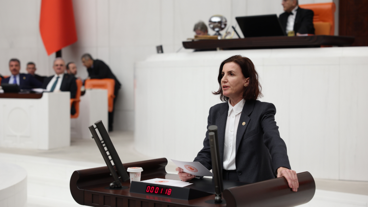 antalya-konya-yolu-gole-dondu-chpli-cosardan-liyakatsizlik-tepkisi