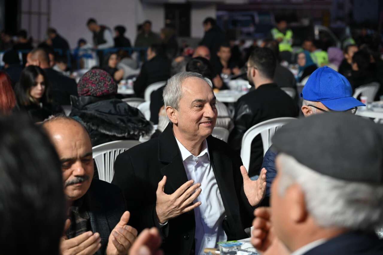 ramazanin-paylasma-ve-dayanisma-ruhu-kepezde-yasaniyor