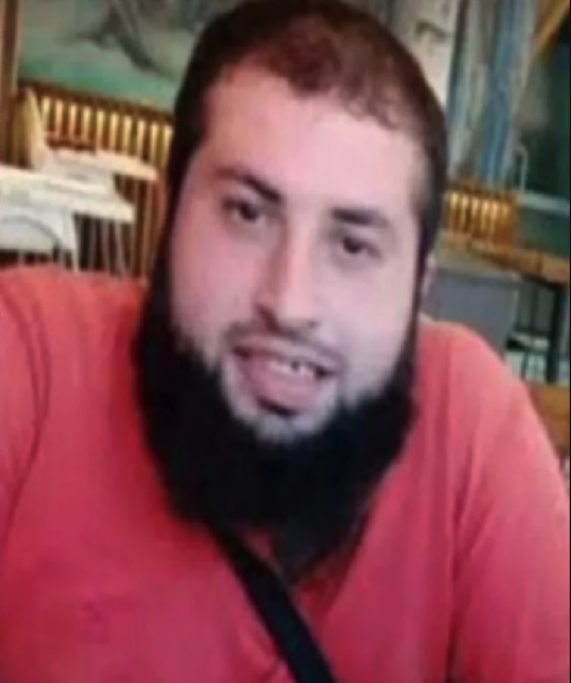 dokunmayin-feryadi-yukseldi-anne-kizin-tabutuna-kadinlar-el-verdi