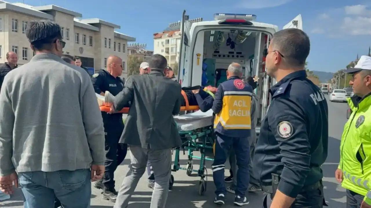 gazipasada-motosiklet-ile-otomobil-carpisti-1i-agir-2-kisi-yaralandi