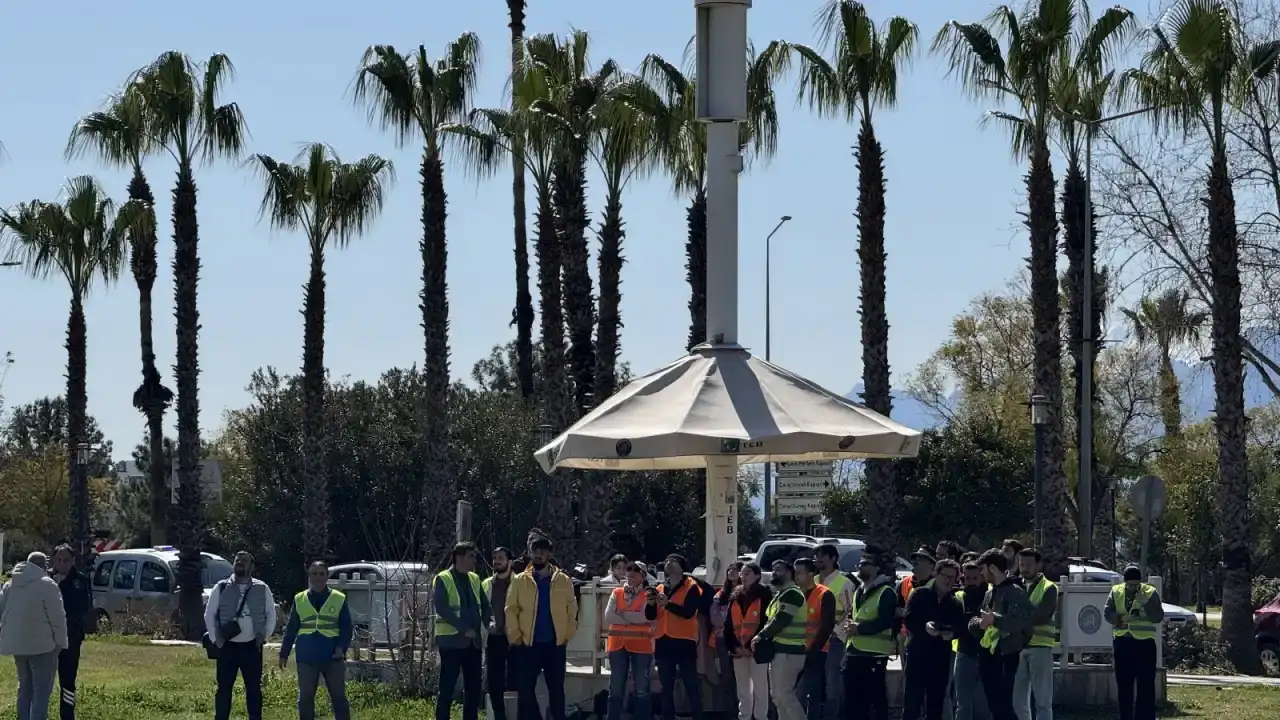 akdeniz-universitesinde-gelecegin-pilotlari-yetisiyor