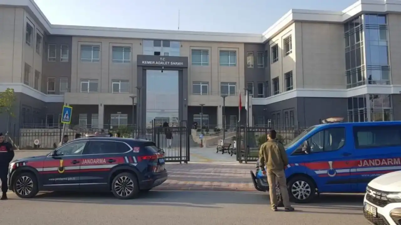 antalya-merkezli-tefecilik-operasyonunda-14-supheli-adliyeye-sevk-edildi