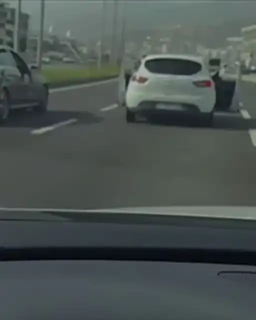 antalyada-trafik-ihlali-yapan-surucuye-rekor-ceza-180-bin-tl-ceza-kesildi