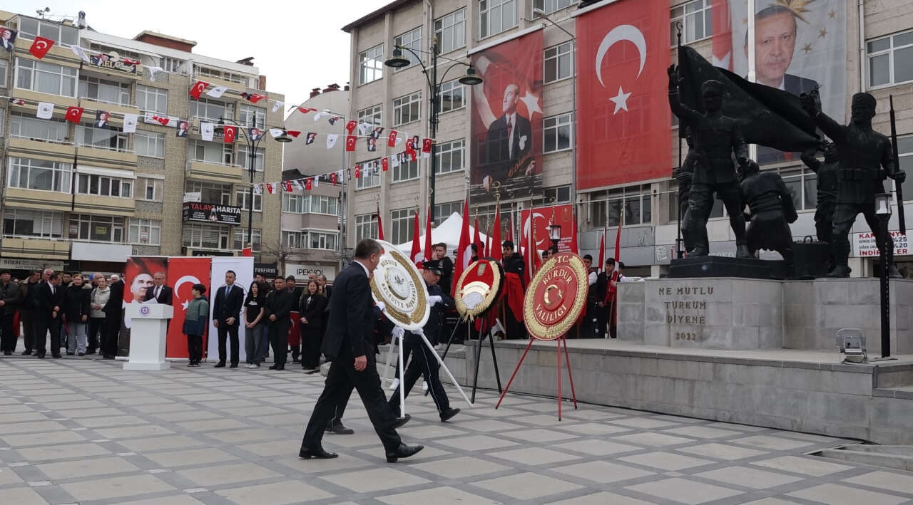 burdur-ve-egirdirde-ataturkun-kente-gelisi-torenlerle-anildi