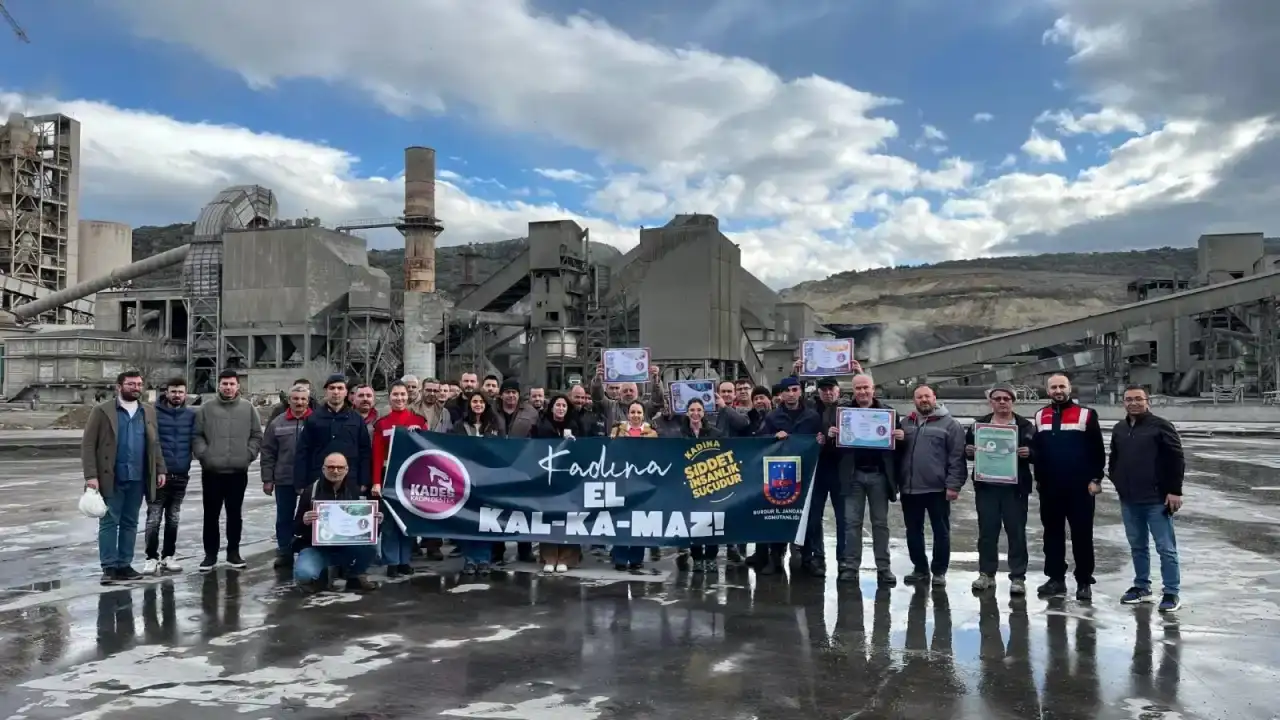 burdurda-huzuru-icin-jandarma-ile-emniyet-el-ele