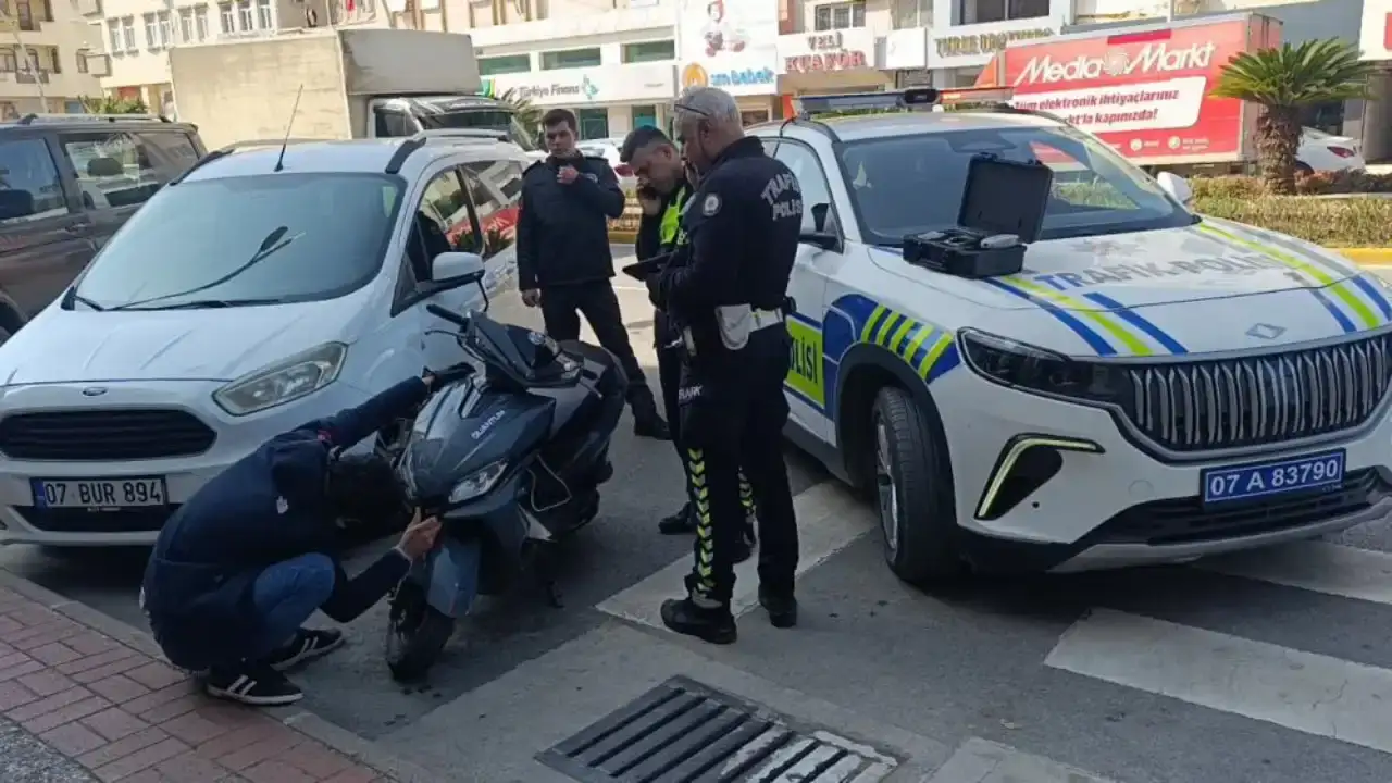 manavgatta-devrilen-motosiklet-surucusune-48-bin-tl-ceza