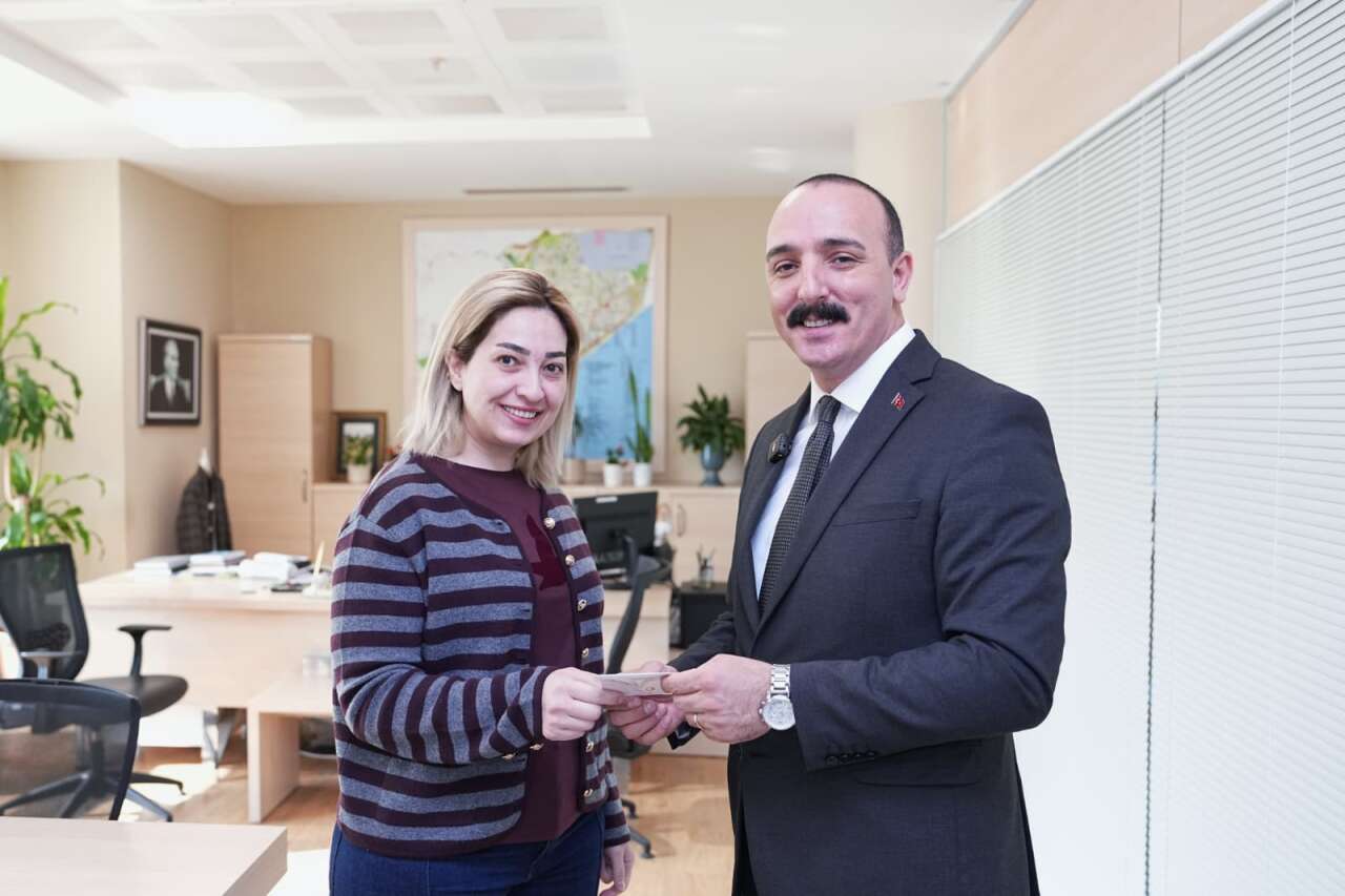 konyaaltinda-cumhuriyetin-oncu-kadinlari-unutulmadi