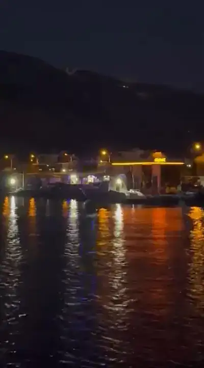 demre-aciklarinda-safak-vakti-facia-gocmen-botu-batti-14-olu