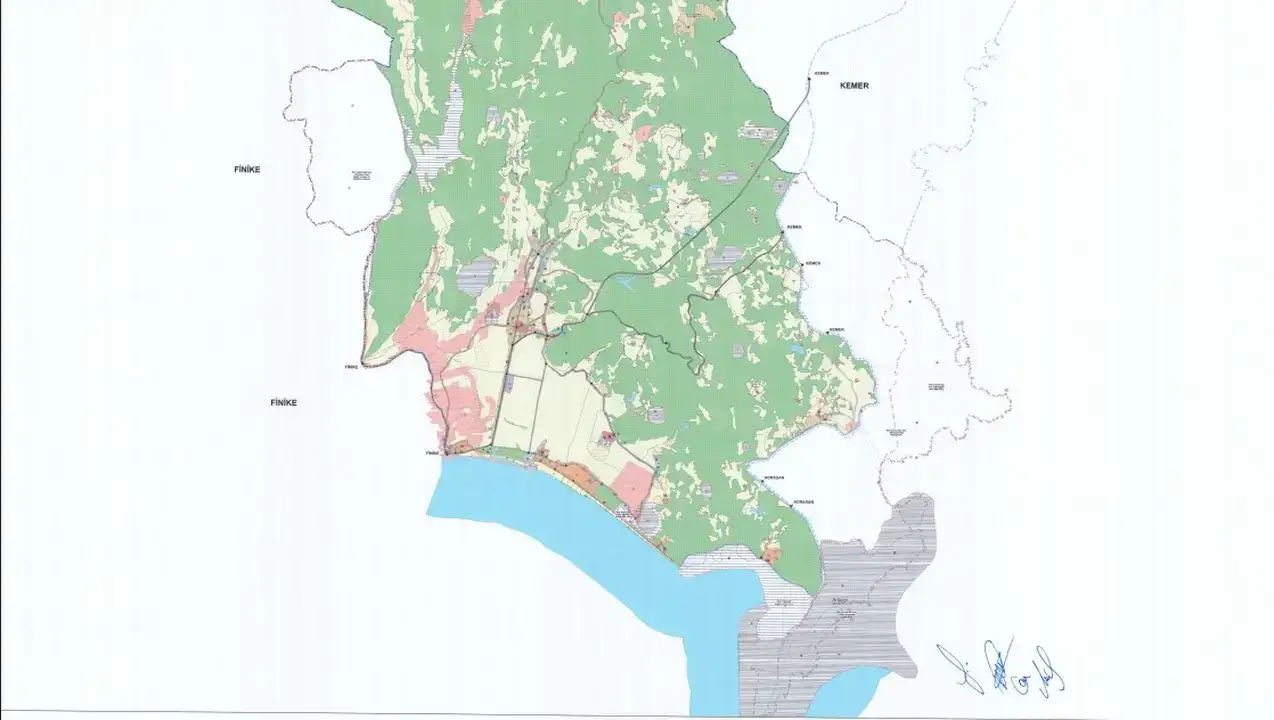 kumlucanin-yeni-imar-plani-buyuksehir-meclisi-yolunda-mahkeme-karari-uygulandi