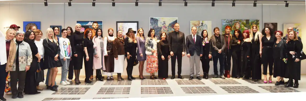 akdeniz-universitesinde-80-sanatcidan-kadin-ve-doga-sergisi