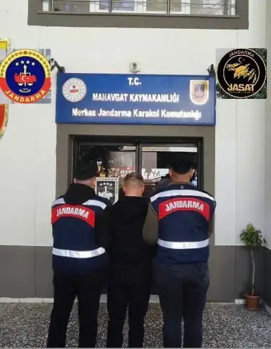 antalyada-jandarma-dedektifleri-adim-adim-iz-surdu-973-sahis-yakalandi