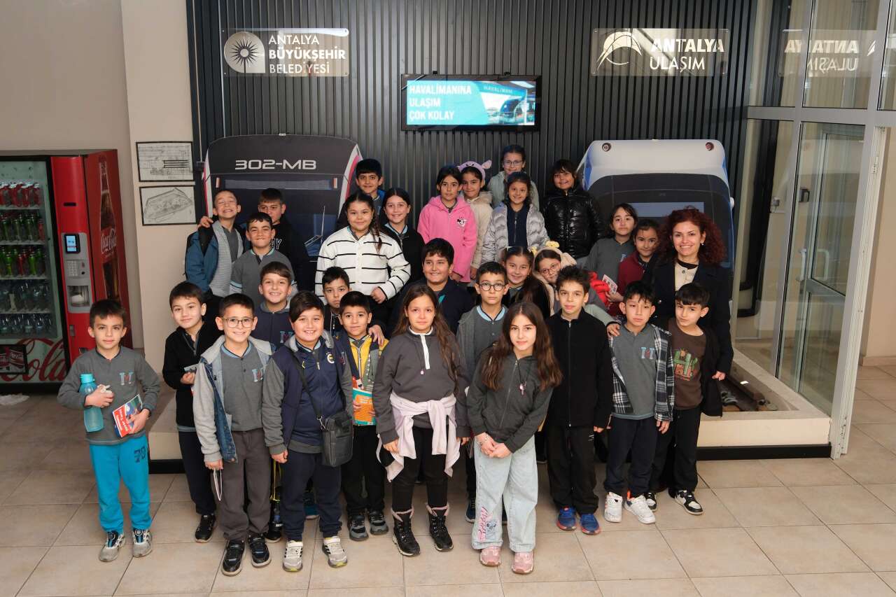 antalyada-miniklere-yildiz-yolcu-egitimi