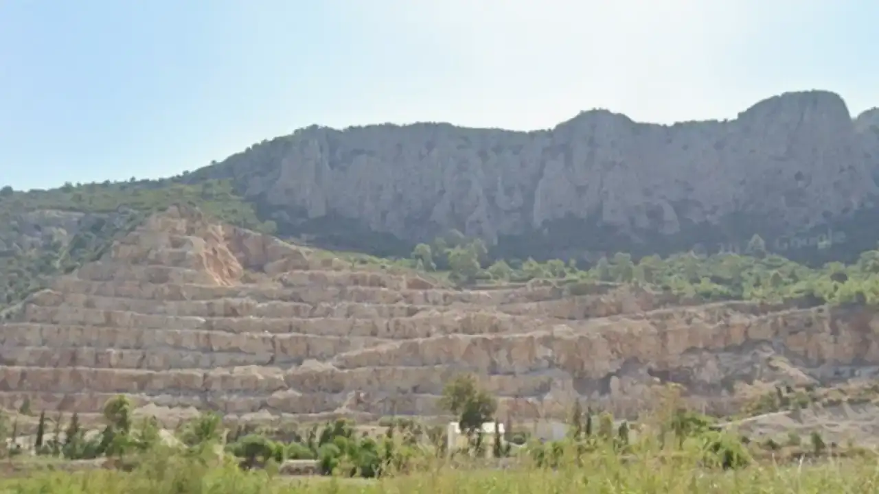 antalyanin-icme-suyuna-ve-cakirlarin-portakalina-dinamit-muhtarlardan-cimere-sikayet